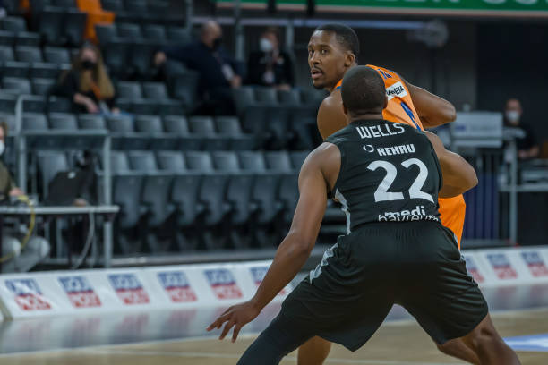 尽管与金牌 尽管与金牌