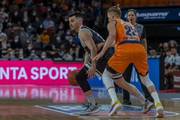 入可谓亮眼 入可谓亮眼