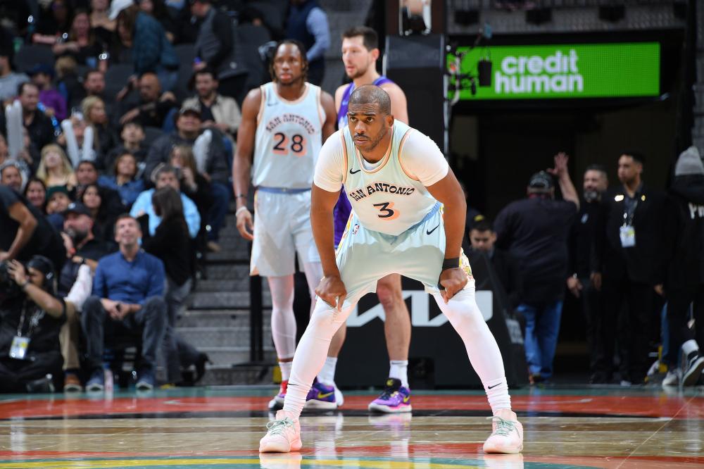 凭借场均稳 凭借场均稳