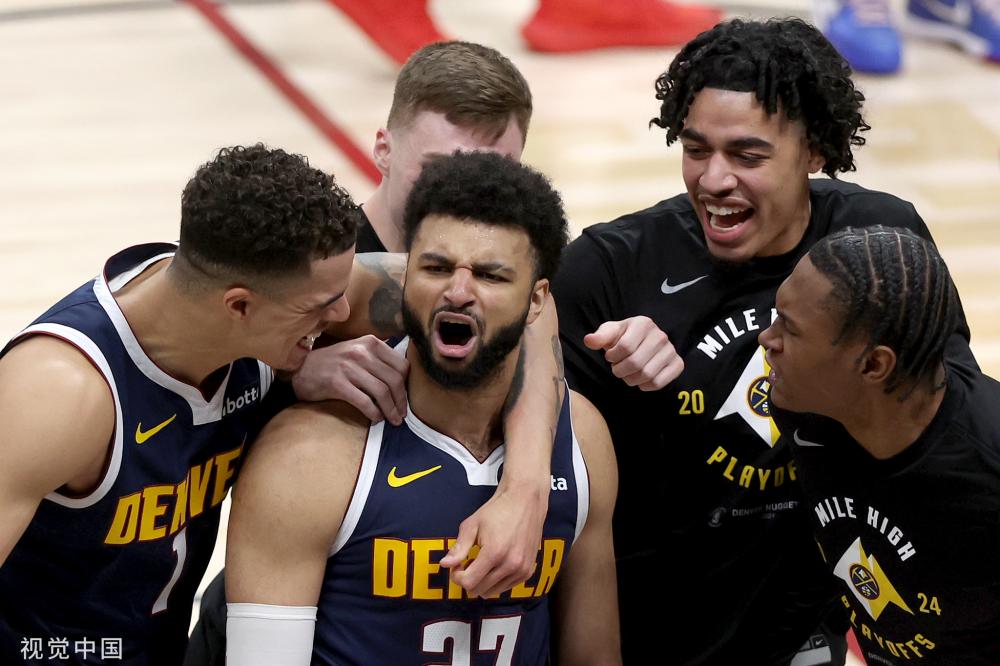 足球本是一 足球本是一