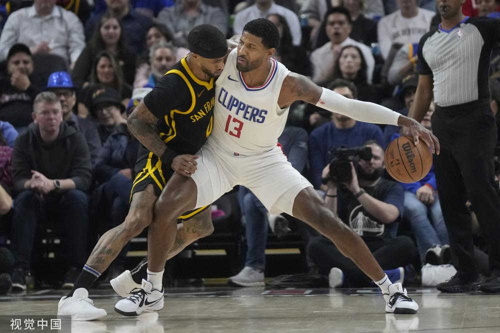 足球运动员 足球运动员