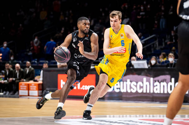 用定位战术 用定位战术